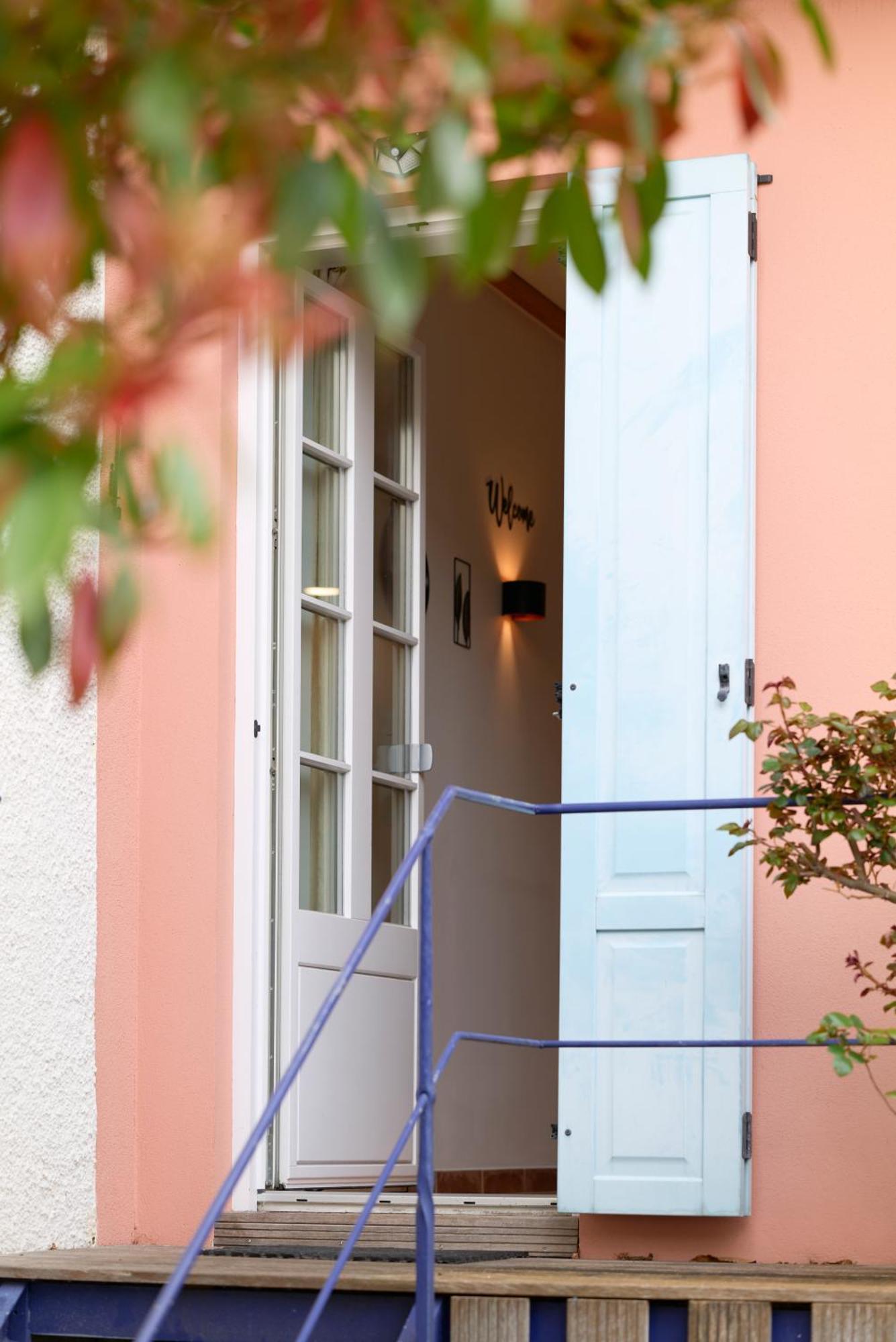 Stilvolle Gartenterrassenwohnung Mitten In Bregenz Buitenkant foto